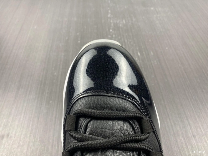 Rep TBK Air Jordan 72-10 Low Retro AV2187-001 11 0717